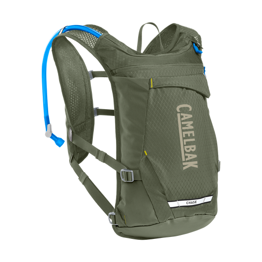chasetm-adventure-8-hydration-vest-with-crux-2l-reservoir-e1 ensupkye1t